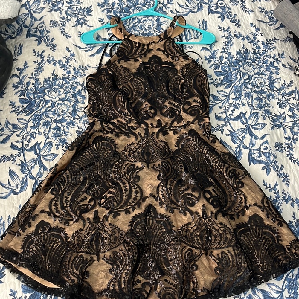 Windsor cocktail/prom dress with tags still attached!